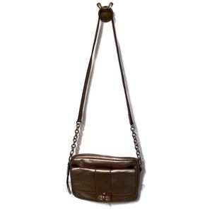 B. MAKOWSKY BAG SHOULDER CROSSBODY GOLD LEATHER ZIP TOP SILVER HARDWARE